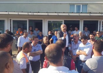 Basından – Evrensel Gazetesi – Hizmet-İş yöneticisinden Belediye-İş yöneticisine bıçaklı saldırı