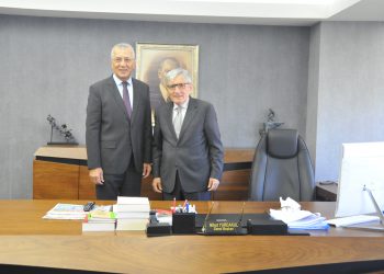 Mezitli Belediye Başkanı Sayın Neşet Tarhan, Genel Başkanımız Nihat Yurdakul’u ziyaret etti