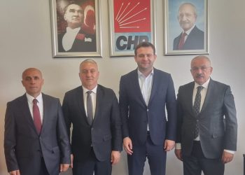 Sendikamız Yöneticileri, CHP İşçi Sendikalarından Sorumlu Genel Başkan Yardımcısı Sayın Hasan Efe Uyar’ı makamında ziyaret etti.