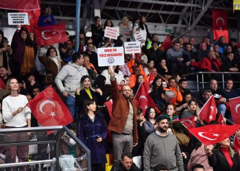 MERSİN BÜYÜKŞEHİR BELEDİYESİ’NDE ÜYELERİMİZİN YOĞUN KATILIMIYLA TOPLU SÖZLEŞME İMZALADIK.