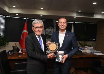 Genel Başkanımız Nihat Yurdakul, Balıkesir Büyükşehir Belediye Başkanı Ahmet Akın’ı ziyaret etti