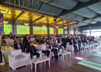 İzmir 1 Nolu Şube’nin 13. Olağan Genel Kurulu yapıldı.